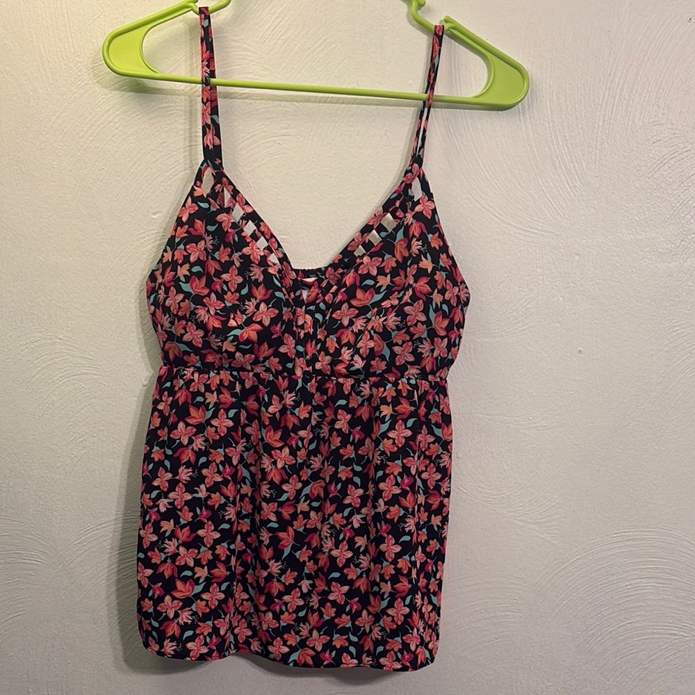 Candie's Black and Red Fitted Camisole